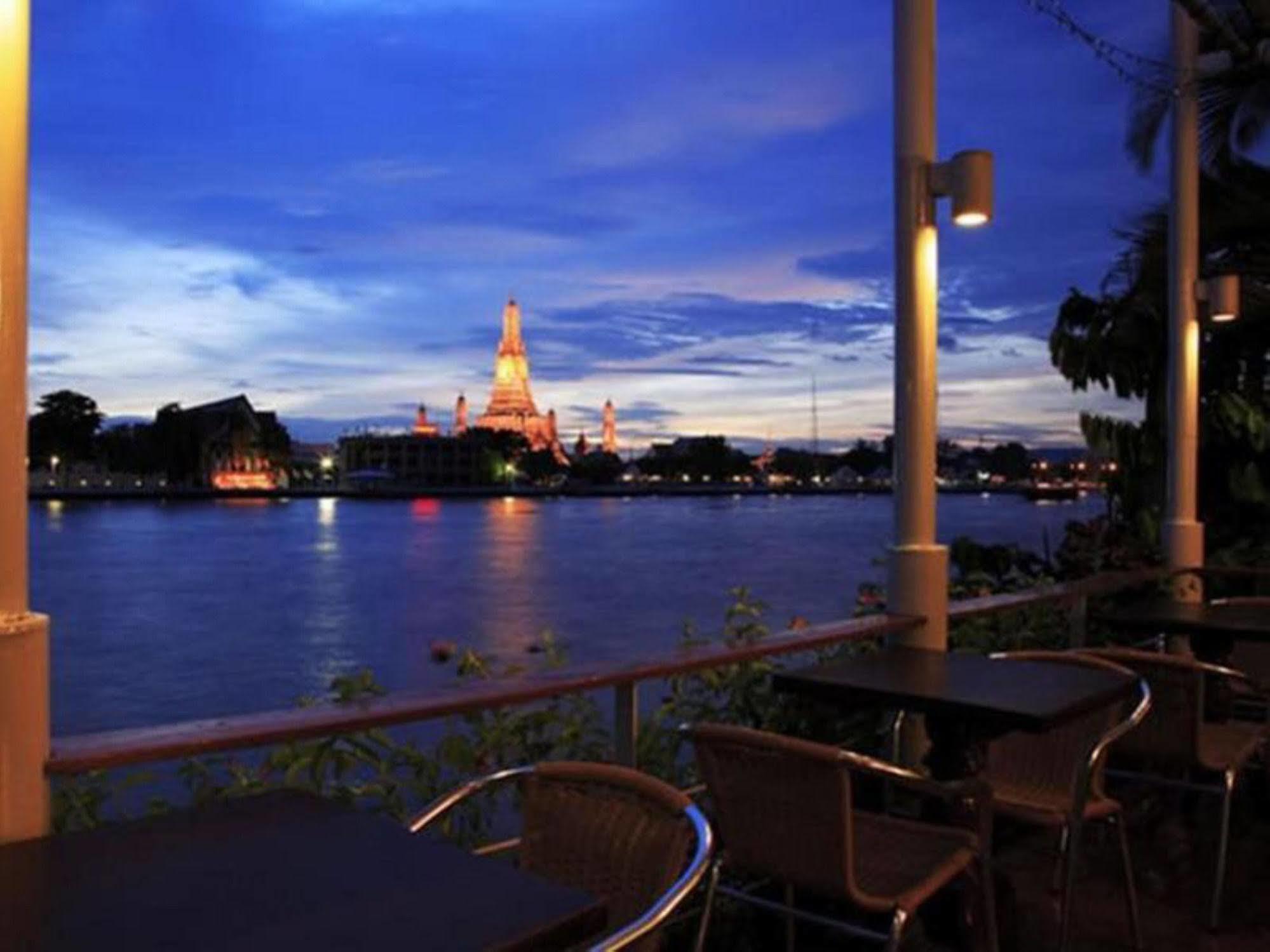 Aurum The River Place Hotel Bangkok Exterior photo